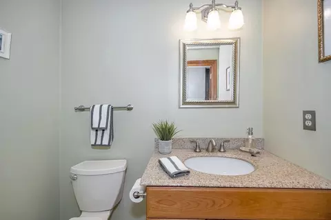 16 Haystack Rd, Reading, MA 01867 photo 15