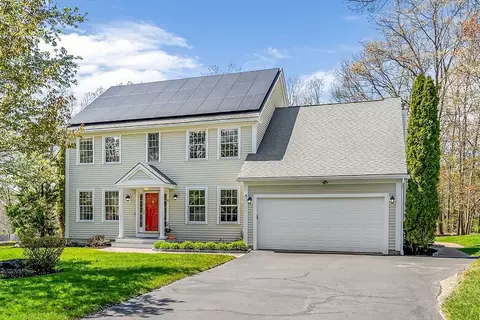 6 Captain Handley Rd, Acton, MA 01720