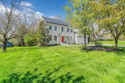 Exterior - 6 Captain Handley Rd, Acton, MA 01720 photo 2 of 6