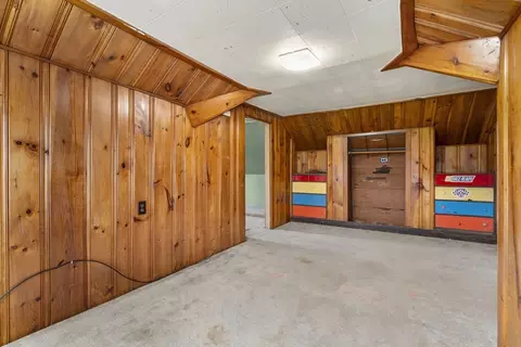 Bedroom - 14 Clarence St, Everett, MA 02149 photo 4 of 7