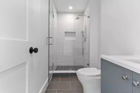 Bath - 25 Ridgeway Ave, Needham, MA 02492 photo 5 of 9