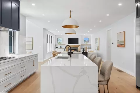Kitchen - 25 Ridgeway Ave, Needham, MA 02492 photo 3 of 5
