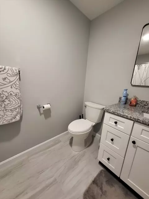 174 Emmett St, Fall River, MA 02721 photo 8