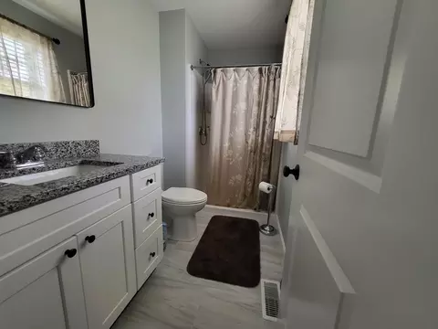 174 Emmett St, Fall River, MA 02721 photo 13