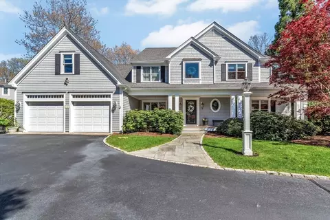 11 Reflection Dr, Sandwich, MA 02563