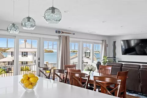 Dining - 1 Roosevelt Ave, Hull, MA 02045 photo 3 of 5