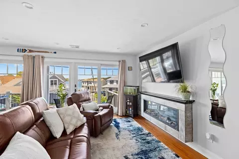 Living - 1 Roosevelt Ave, Hull, MA 02045 photo 2 of 3