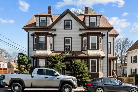 21 Symonds St, Salem, MA 01970