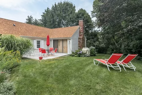 Exterior - 311 Main St, Barnstable, MA 02632 photo 6 of 11