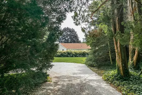 311 Main St, Barnstable, MA 02632