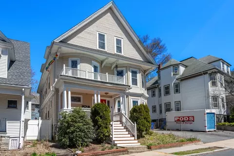 39 Mellen St #1, Dorchester Center, MA 02124