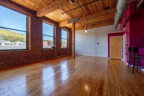 1 Envelope Ter #202, Worcester, MA 01604 photo 3