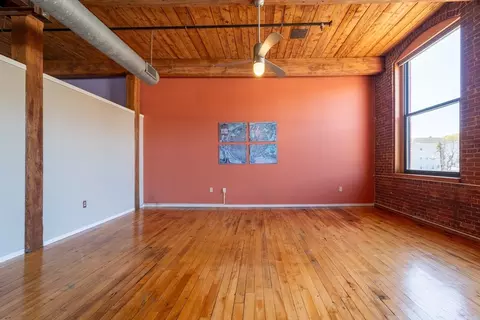 1 Envelope Ter #202, Worcester, MA 01604 photo 4
