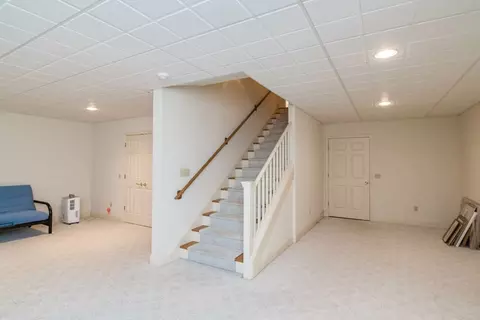68 Pendleton Ln, Longmeadow, MA 01106 photo 37