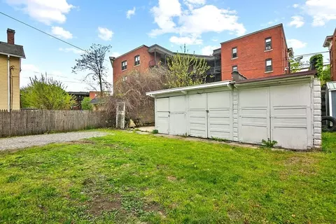 76 Marble St, Springfield, MA 01105 photo 21