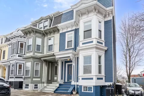 98 High St #2, Boston, MA 02129