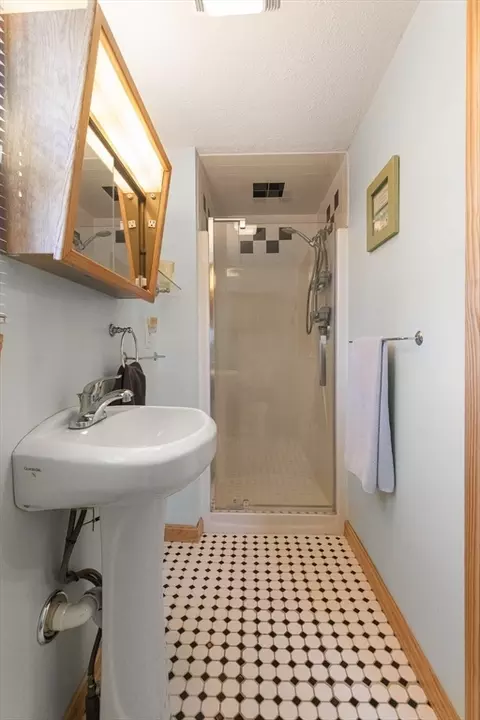Bath - 38 Cabot Rd, Danvers, MA 01923 photo 3 of 3