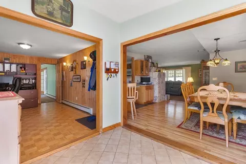 Entry Way - 38 Cabot Rd, Danvers, MA 01923 photo 1 of 1