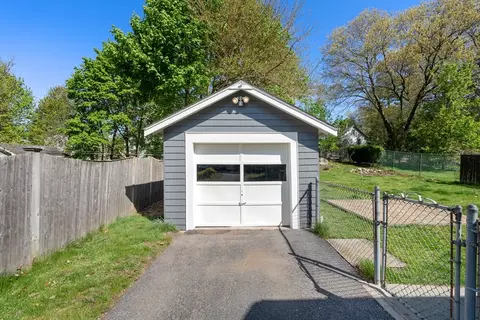 Exterior - 179 Grant Ave, Dedham, MA 02026 photo 5 of 6