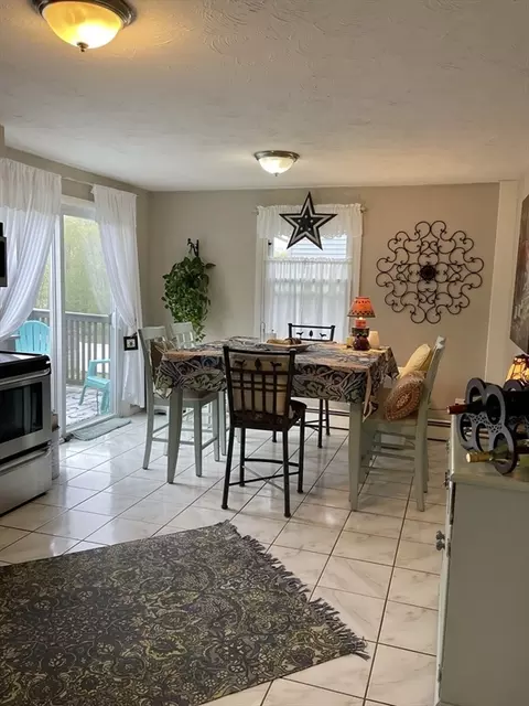 Dining - 57 4th St, Worcester, MA 01602 photo 1 of 1