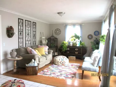 Living - 57 4th St, Worcester, MA 01602 photo 1 of 2