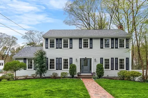 6 Serenity Ln, Andover, MA 01810