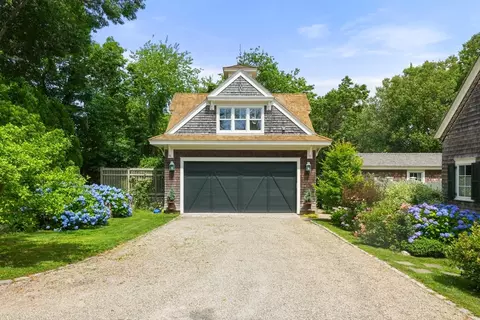 112 Wading Place Rd, Mashpee, MA 02649 photo 5