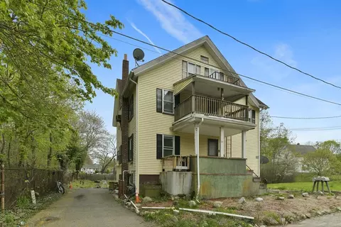 15 Chisholm Ave, Brockton, MA 02302