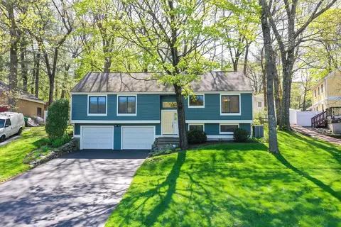 17 Davis Farm Rd, Ashland, MA 01721