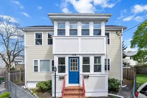 198 Sherman St #2, Cambridge, MA 02140