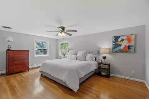 22 Ellis Dr, Worcester, MA 01609 photo 8