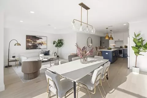 224 Princeton St #202, Boston, MA 02128