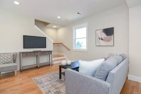 49-51 Prescott St #51B, Everett, MA 02149 photo 3