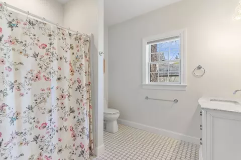 21 Cliff Rd, Hingham, MA 02043 photo 24
