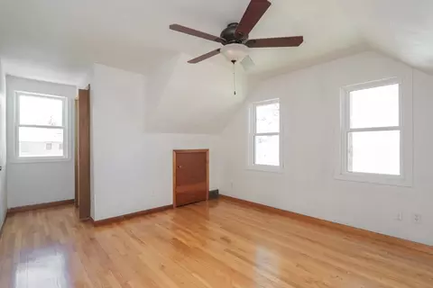 Bedroom - 154 Laconia St, Springfield, MA 01129 photo 3 of 8