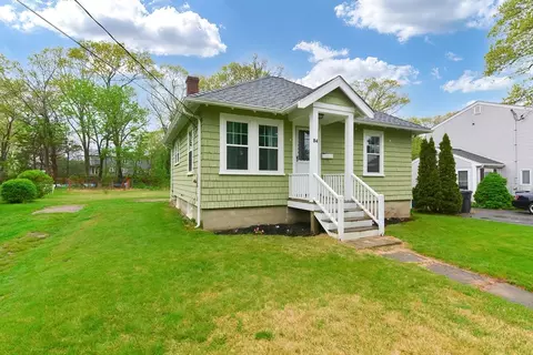 84 Van Kleeck Rd, Millis, MA 02054