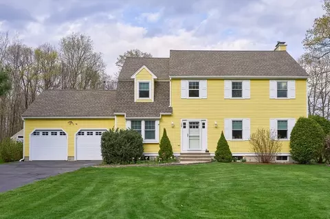 127 Desimone Dr, Marlborough, MA 01752