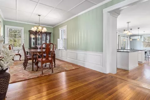484 Summer Ave, Reading, MA 01867 photo 8