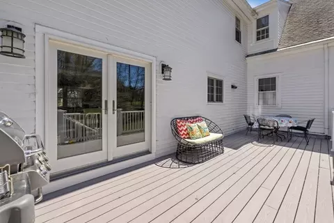 484 Summer Ave, Reading, MA 01867 photo 34