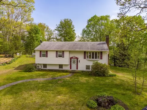306 Manchaug Rd, Sutton, MA 01590 photo 5