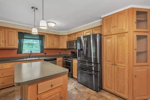 306 Manchaug Rd, Sutton, MA 01590 photo 22