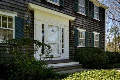 Exterior - 3 Tower Dr, Dover, MA 02030 photo 2 of 9