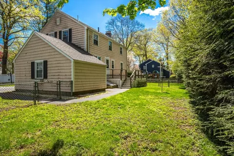 Exterior - 51 Pine Ridge Rd, Reading, MA 01867 photo 6 of 9