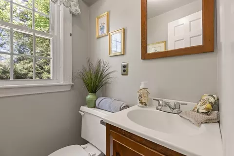 Bath - 51 Pine Ridge Rd, Reading, MA 01867 photo 1 of 2
