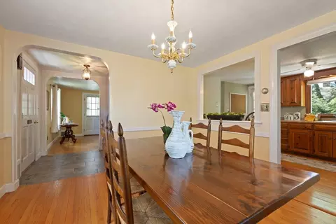 Dining - 51 Pine Ridge Rd, Reading, MA 01867 photo 3 of 3