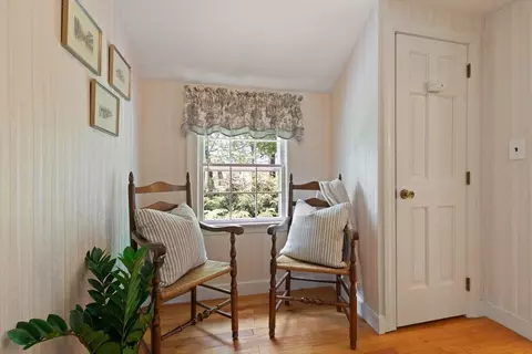 Entry Way - 51 Pine Ridge Rd, Reading, MA 01867 photo 4 of 4
