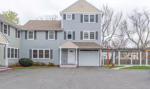 117 Ingell St #C, Taunton, MA 02780