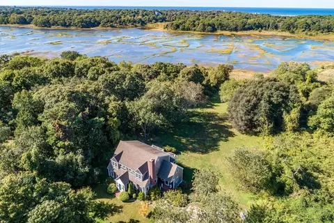 397 Main St, Brewster, MA 02631