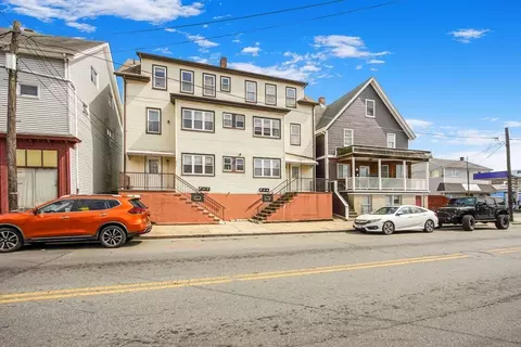 1674 S Main St, Fall River, MA 02724