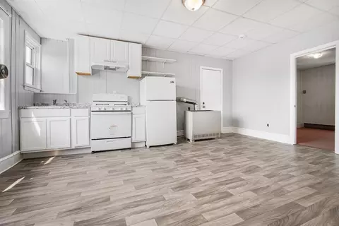 1674 S Main St, Fall River, MA 02724 photo 5